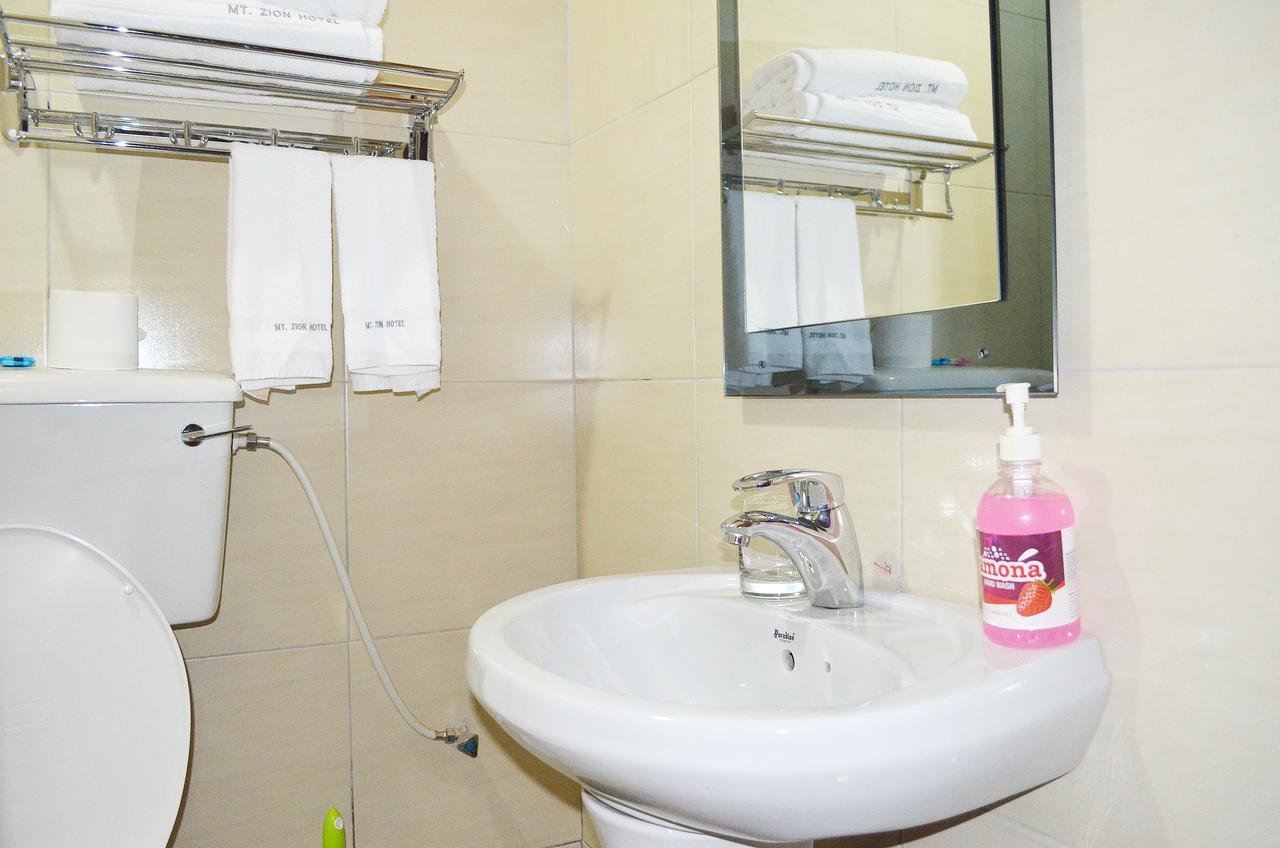 Mt. Zion Hotel Annex Kampala Ngoại thất bức ảnh